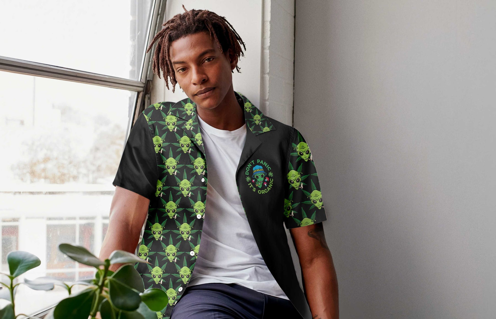 Alien Organic Marijuana Hawaiian Shirt, Don't Panic It's Organic Aloha Shirt For Men, Perfect Gift For Friends, Husband, Boyfriend, Family
