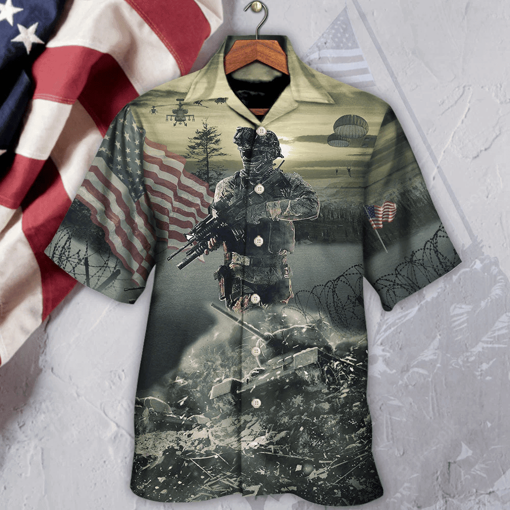 Veteran Brave Steps With Tree Hawaiian Shirt - Beachwear For Men - Hawaiian Shirts